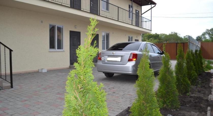 Мини-Отель Veravilla Chornomorsk Ngoại thất bức ảnh